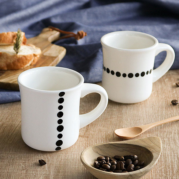 マグカップ 270ml ドット 白 磁器 食器 食洗機対応 電子レンジ対応 マグ コップ カップ ホワイト ドット柄 洋食器 おしゃれ の通販はau Pay マーケット リビングート