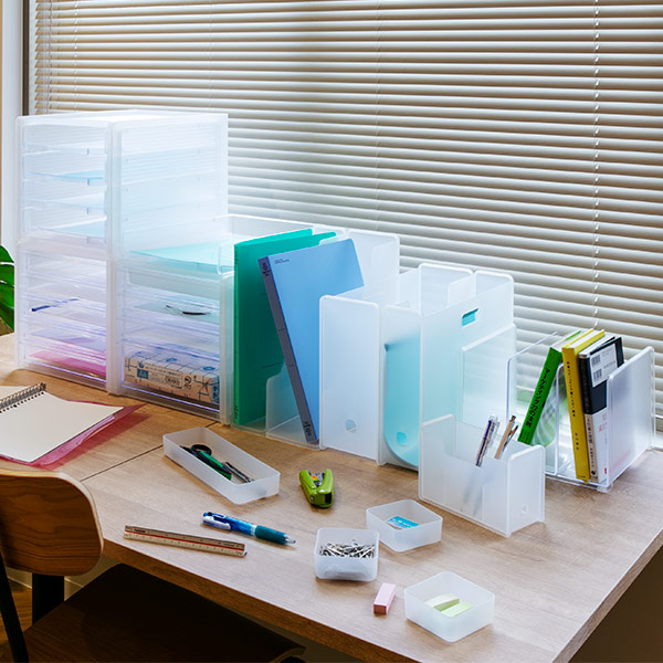 デスクトレー ファイル 書類整理 Squ ナチュラ ソーフィス 収納 デスクトレイ レタートレー プラスチック トレー トレイ レターの通販はau Pay マーケット リビングート