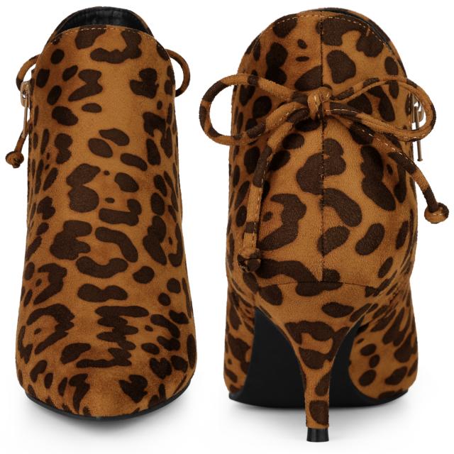 Perphy 女性用ポインテッドトゥボウキトゥンヒールアンクルブーティ ヒョウ 27.5cmの通販は