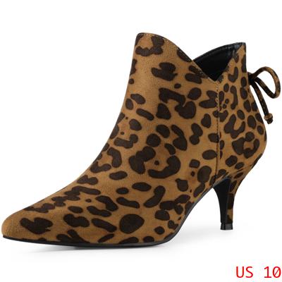 Perphy 女性用ポインテッドトゥボウキトゥンヒールアンクルブーティ ヒョウ 27.5cmの通販は