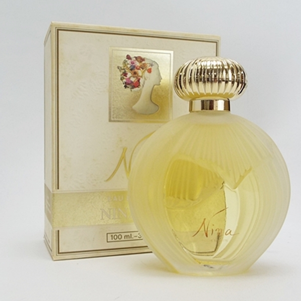 ニナリッチ 香水 ニナ オードトワレ ラリックボトル ボトルタイプ 100ml 中古 Nina Ricci Nina 女性用 レディース Bt Edtの通販はau Pay マーケット ブランドールミルキー