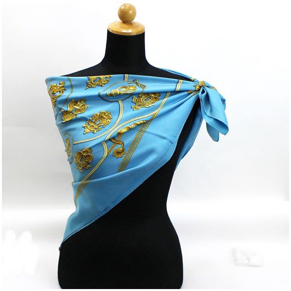 エルメス スカーフ カレ90 SESAME（セザム）スカイブルー×ゴールド