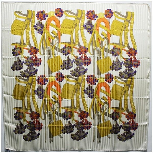 ロエベ 大判 シルク スカーフ クリーム×マルチカラー 中古 Aランク LOEWE | 女性用 レディース