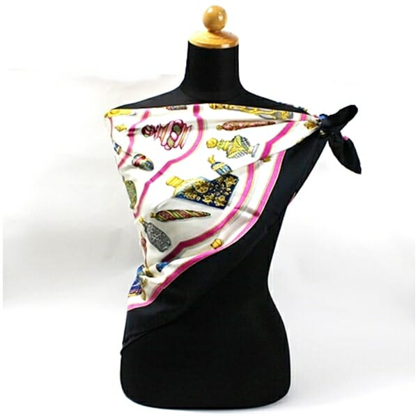 エルメス 香水瓶 Qu'importe le flacon スカーフ エルメス スカーフ Qu' importe le flacon（香水瓶）ホワイト ブラック