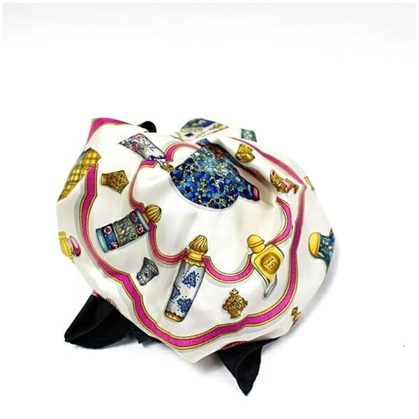 エルメス スカーフ Qu' importe le flacon（香水瓶）ホワイト ブラック