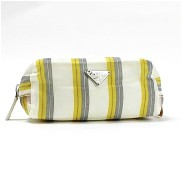 ★ プラダ ポーチ コスメポーチ 三角プレート ホワイト 中古 ABランク PRADA｜レディース 女性 小物入れ