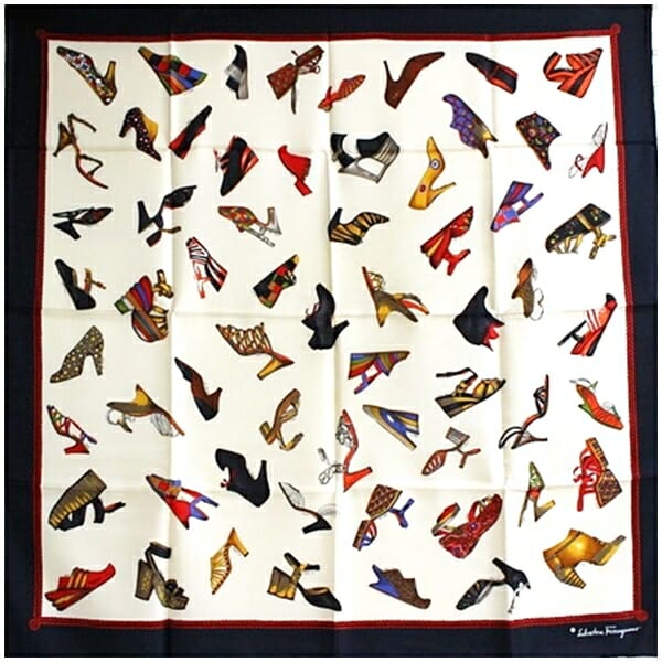 サルバトーレフェラガモ シルク スカーフ ホワイト ネイビー パンプス柄 中古 Aランク 未使用品 Salvatore