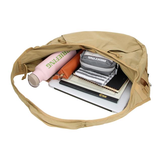 ブリーフィング バッグ ショルダーバッグ 斜めがけバッグ 軽量 日本製 BRIEFING ホーボーバッグワイド 22.2L A4 BRA251L12 メンズ レディース キッズ ポイント10倍 送料無料 誕生日プレゼント ギフト ラッピング無料 【正規代理店】