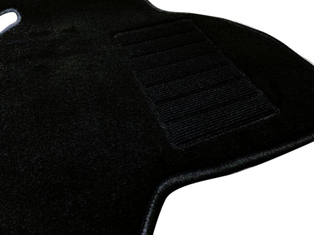 エブリィ ワゴン フロアマット ステップマット トランクマット 全席 スズキ DA64W 一台分 ブラック JP-DT0084BKの通販は
