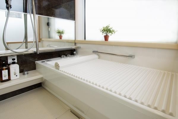 イージーウェーブ風呂フタ 80×155cm用 ホワイトの通販はau PAY
