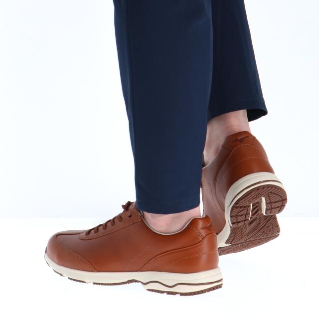 ウォーキングシューズ レディース ミズノ LD40 4E相当 ワイド ゆったり