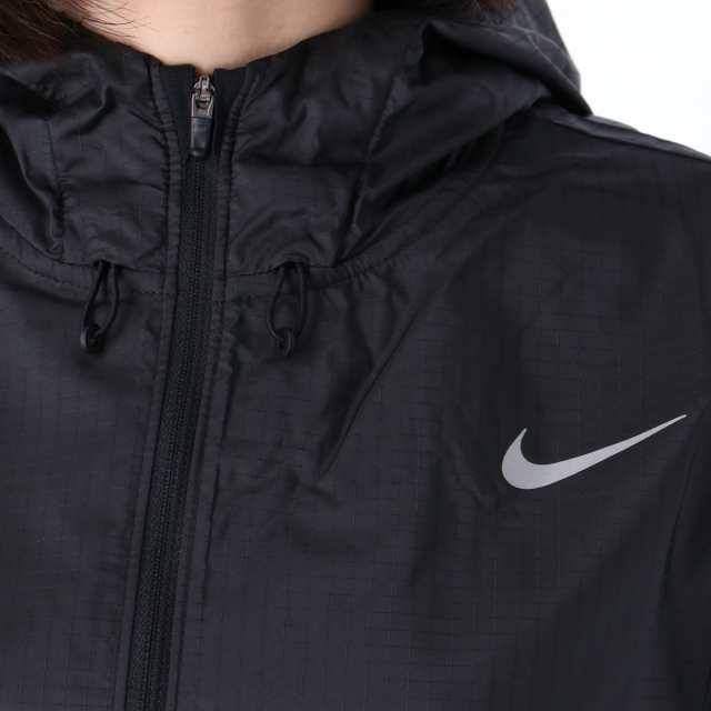 【良品】 NIKE ナイキ パーカー 薄手 ストレッチ 運動 スポーツ 春夏 M