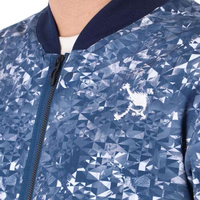 オークリー メンズXXL ウインド撥水 裏起毛メッシュ 通気性 軽量 保温 WARM　JACKET 緑迷彩 フード収納 412473JP 新品 定価9600 オークリー メンズXL ウインド撥水 裏起毛メッシュ 軽量 保温 WARM