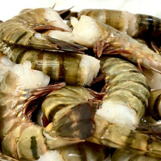 海老・ブラックタイガー海老 21/25サイズ 6枚(1枚あたり1.8kg)【鮮度維持ブロック凍結・ニチレイさくら他】業務用、一般の方にも【冷凍便】の通販は