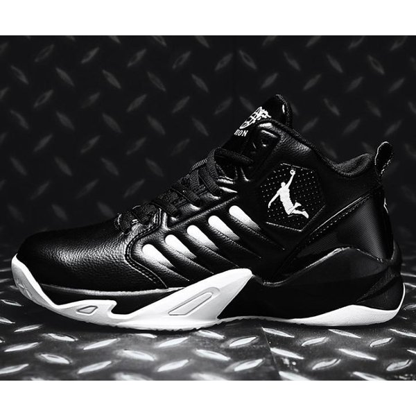 メンズ スニーカー  ブラック 靴 シューズ 防滑 バスケットシューズ 通勤 通学 旅行 【170】の通販は 7,121円