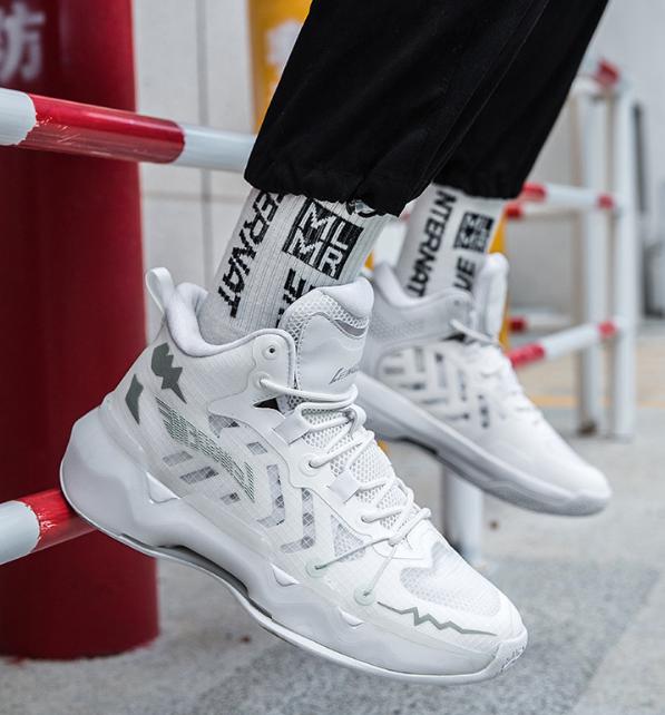 メンズ スニーカー ホワイト 23.0cm〜27.5cm 靴 シューズ 防滑 バスケットシューズ 通勤 通学 旅行 【245】