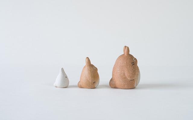 日本製　陶器　となりのトトロ　置物　ジブリ　木彫りのトトロ 木彫りのトトロ となりのトトロ 工房西岡 スタジオジブリ 木製