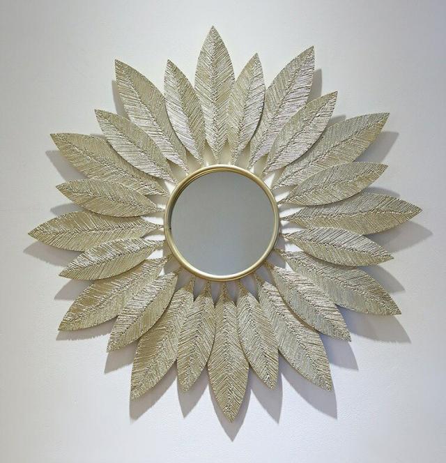 M14壁掛け鏡 部屋飾り 壁掛け 壁掛けミラー ウォールミラー 高級豪華鏡 鉄工芸品 手作り 洗面鏡の通販は 114,345円