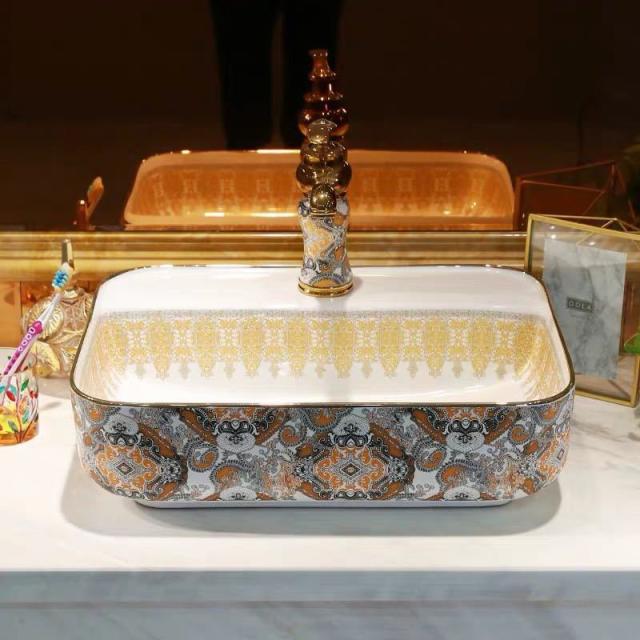 ◇国産3層式濾過槽◇700×300×300h◇4ミリ