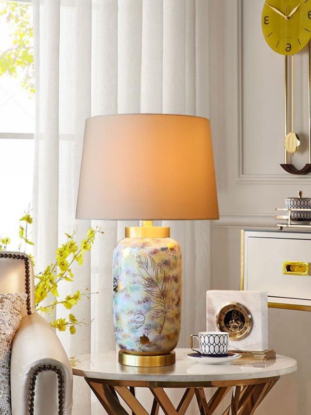 高級陶器照明スタンドライト テーブルランプ デスクライト． 卓上ステンド