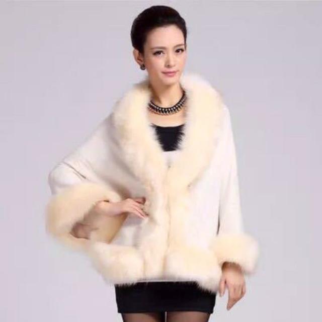 高級肩掛けフェイクファー ケープ ．豪華大判ショール ．レディース ストール