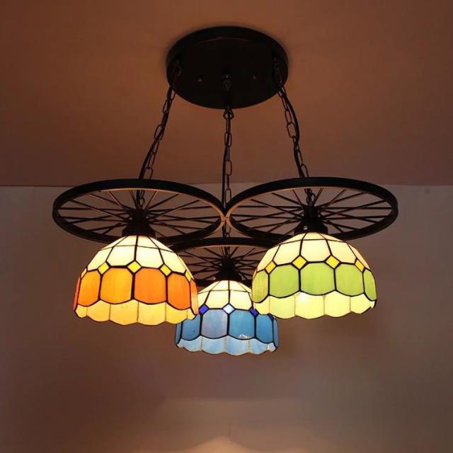 ステンドグラス ペンダントライト 豪華天井照明 ガラス工芸品 電源直結タイプ ステンドグラス ペンダントライト 豪華天井照明ステンドグラスランプ