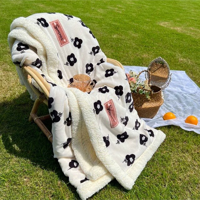 可愛い 毛布 ブランケット ひざ掛け かけ布団100x150 暖かい