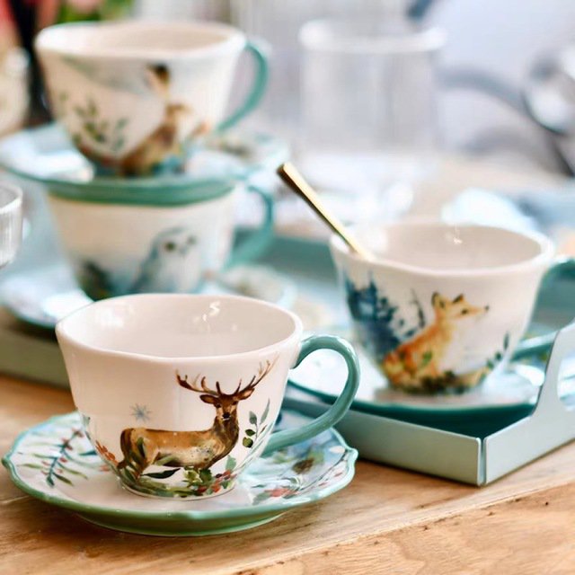 と*ん様 オークションで格安出品☆四国工芸 森のサーカス カフェ