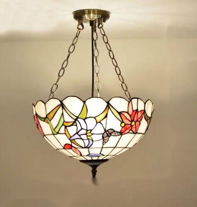 ステンドグラス．ペンダントライト豪華天井照明ステンドグラスランプ