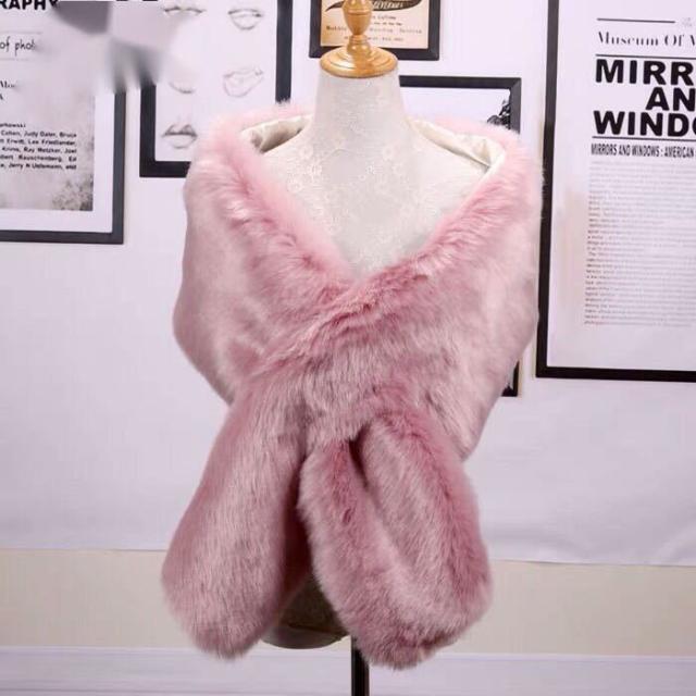毛皮風ミンクケープ ．ファーショール ファーストール ポンチョ ボレロ ストール．