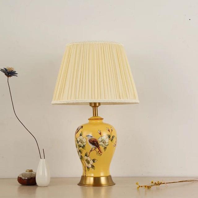 照明スタンドライト テーブルランプ デスクライト 卓上ステンド 高級陶器スタンド。