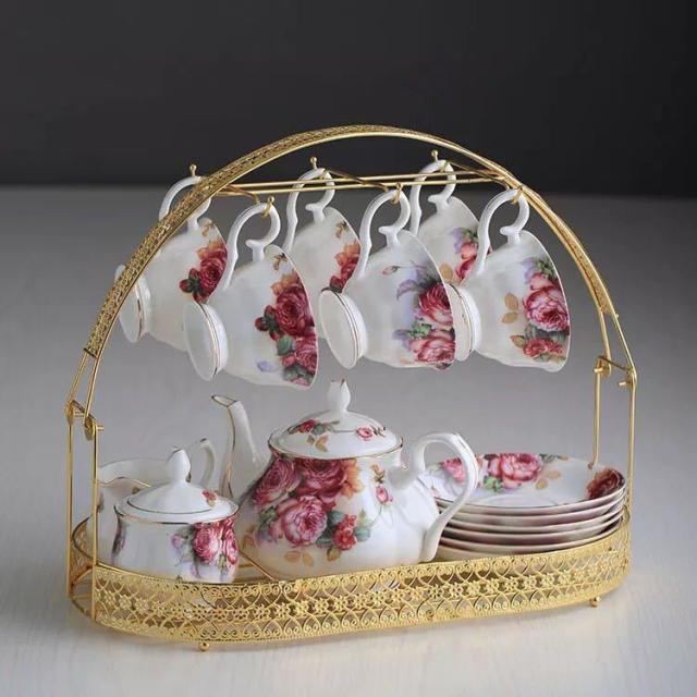 ティー・コーヒーカップセット カップ＆ソーサー6客セット ．陶磁器ティーセット 花柄． 22,141円