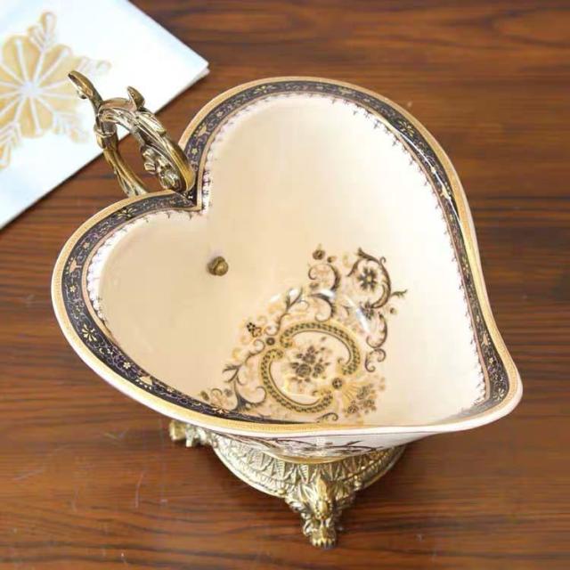 高級果物皿 盛り皿 お菓子皿、フルーツプレート、花柄豪華〜果物カゴ