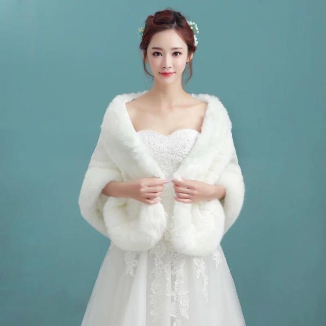 毛皮風ミンクケープ ．ファーショール ファーストール ポンチョ ボレロ ストール