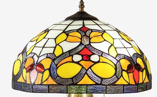 ステンドグラスランプ 卓上スタンド ．豪華テーブルランプ 卓上照明g ステンドグラスランプ 卓上スタンド 豪華テーブルランプ 卓上照明 花柄