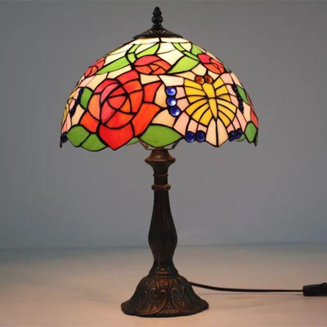 ステンドグラスランプ 卓上スタンド 豪華テーブルランプ 卓上照明Y