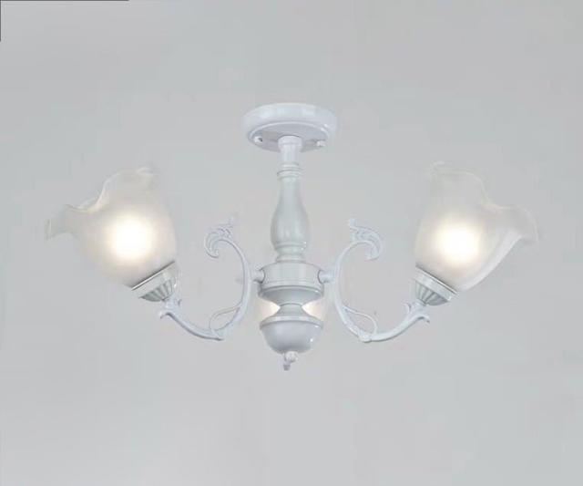 天井照明 ペンダントライト 洋風照明．シャンデリア 北欧デザイン 3灯 電源直結タイプ