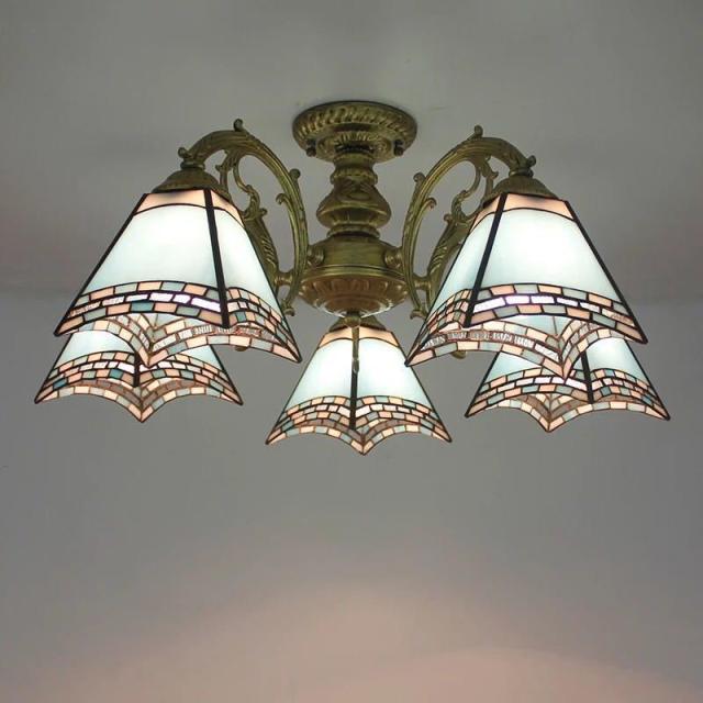 ステンドグラス．ペンダントライト豪華天井照明ステンドグラスランプ ガラス工芸品．5灯 電源直結タイプ