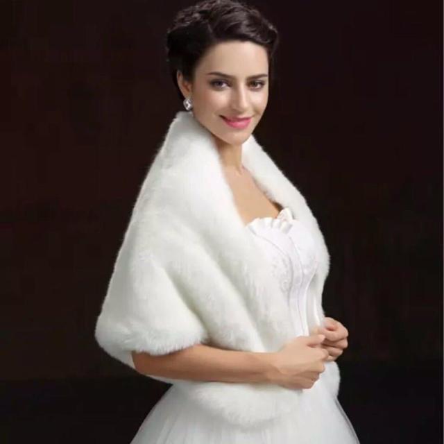 毛皮風ミンクケープ ．ファーショール ファーストール ポンチョ ．