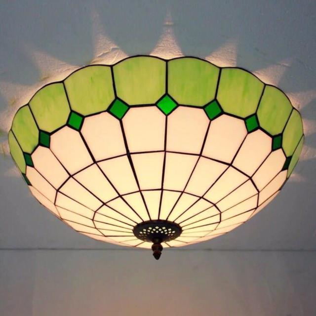 ステンドグラス．ペンダントライト豪華天井照明ステンドグラスランプ