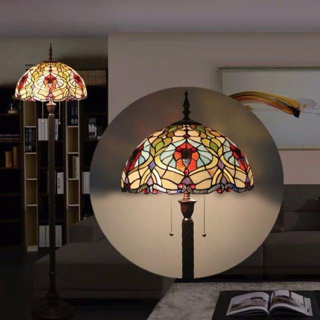 ステンドグラスフロアライト ．間接照明 フロアスタンド 照明器具豪華