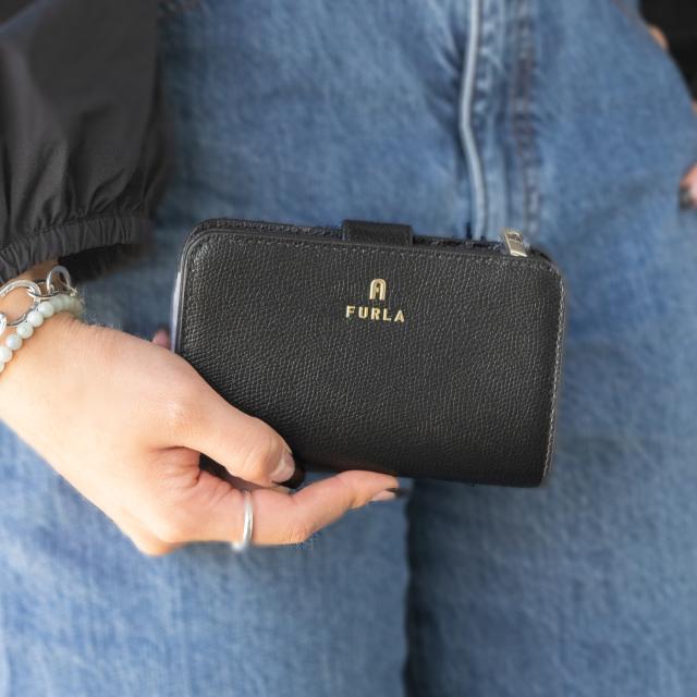 フルラ 財布 レディース 二つ折り財布 レザー ブラック FURLA CAMELIA M COMPACT WALLET WP00314ARE000O6000 FURLA　 母の日　土日祝も毎日発送します