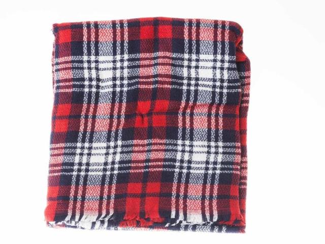 春秋冬 ファッション 男女兼用 防寒対策 お洒落 チェック柄 ニット ショール マフラー 140 140cm 赤 黒 白 新品 送料込み の通販はau Pay マーケット Titosoy