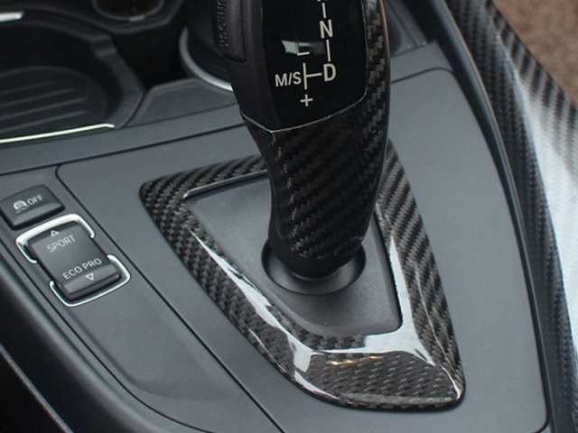 BMW M5 E60 F80 等 リアル カーボン シフトノブ カバー - 内装品、シート