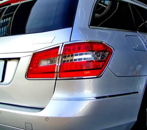 ベンツ Eクラス W212 ワゴン 前期用 2009-2013 クロームメッキ テールランプリム リアランプリム テールライト トリム ベゼルカバーの通販は