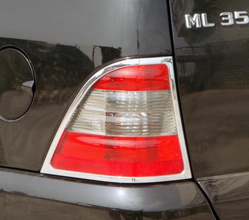 メルセデスベンツ MLクラス W163用 1998-2005 クロームメッキ テールランプリム リアランプリム テールライト トリム ベゼルカバーの通販は 11,202円