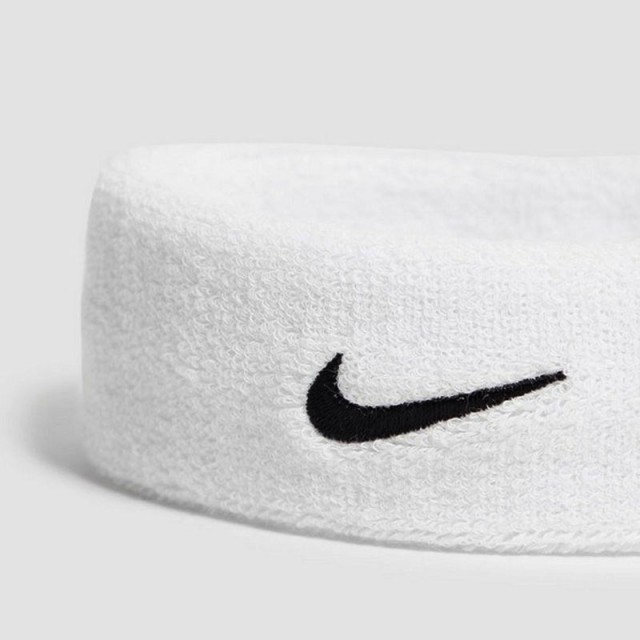Nike ヘアバンド メンズ レディース スウッシュ ヘッドバンド スポーツ ヘアバンド ユニセックス 男女兼用 Nike Swoosh Headband 父の日の通販はau Pay マーケット ジェットラグ