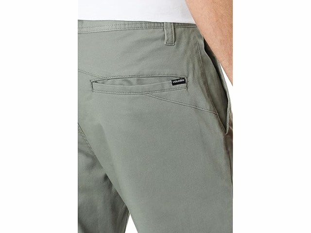 新品未使用　Volcom stretch cargo pants