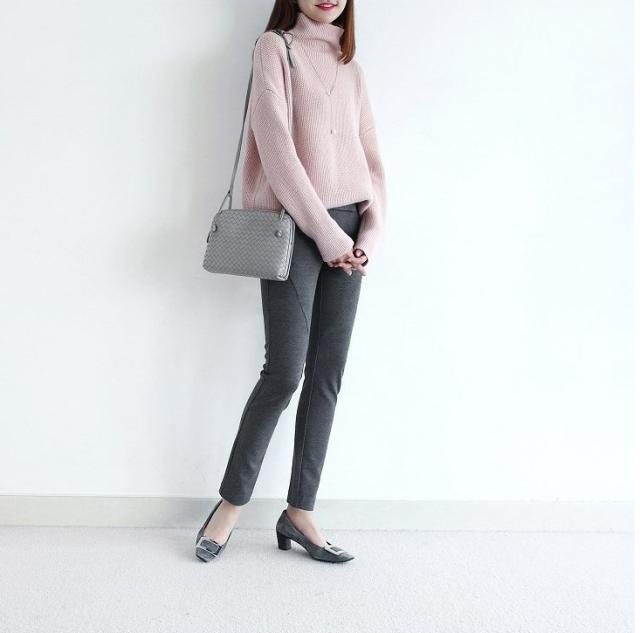 ハイネック オーバーサイズ トップス セーター 袖あり 長袖 萌袖