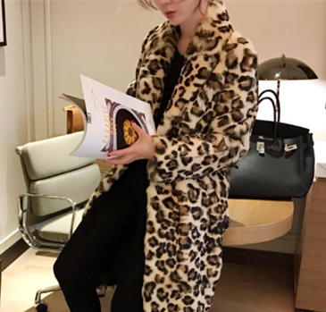 レオパードコート ジャケット コート 膝下 長袖 襟付き かわいい 大人可愛い きれいめ シンプル カジュアル 大人 上品 おしゃれ お洒落 かっこいい 大人可愛い 大人女子 こなれ感 ラフ ラブリー キュート ガーリー 個性的 クール 主役級 存在感 とろみ感 抜け感 ヒョウ柄